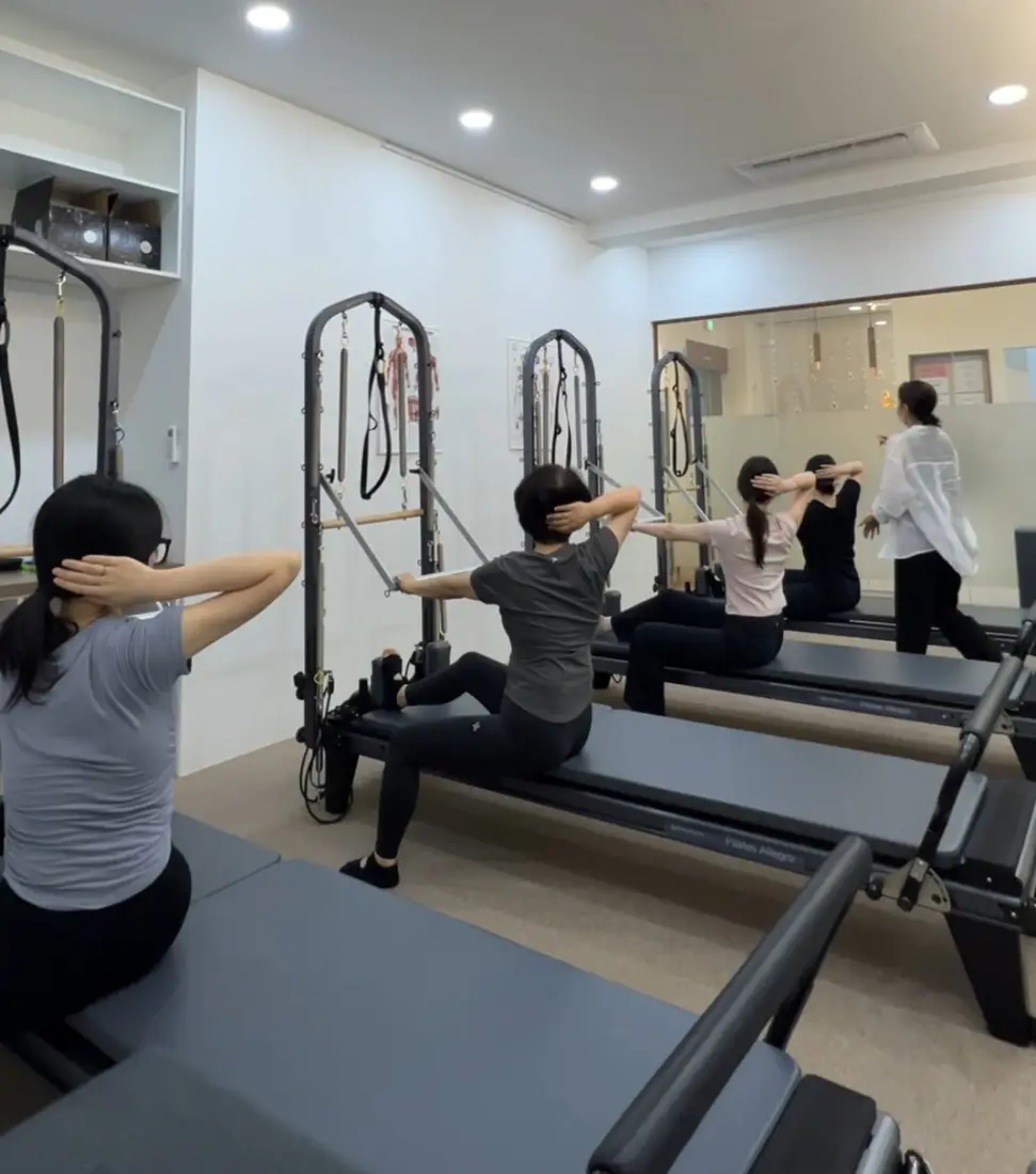 목 디스크 운동 수업 — 판교·광교 필라테스 바디네이션